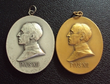 Ватикан медаль PIUS XII Anno Santo 1950.