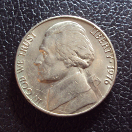 США 5 центов 1976 год.